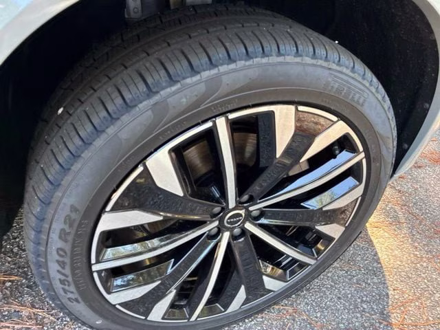 2026 Vapour Grey Volvo XC90 B6 Plus 7-Seater AWD SUV