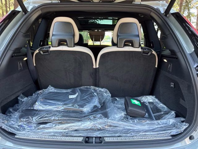 2026 Vapour Grey Volvo XC90 B6 Plus 7-Seater AWD SUV