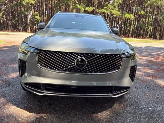 2026 Vapour Grey Volvo XC90 B6 Plus 7-Seater AWD SUV