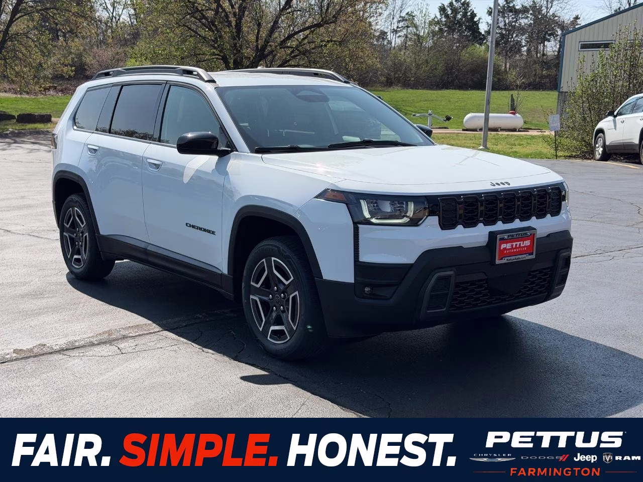 2026 Bright White Clearcoat Jeep Cherokee Laredo 4X4 SUV