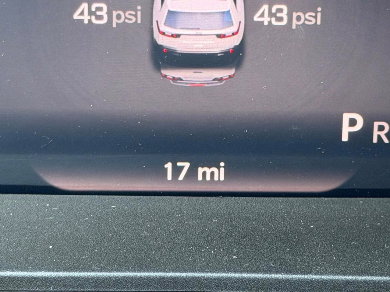 2026 Bright White Clearcoat Jeep Cherokee Laredo 4X4 SUV