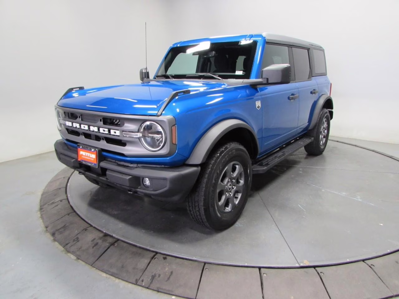 2023 Velocity Blue Metallic Ford Bronco Big Bend 4X4 SUV