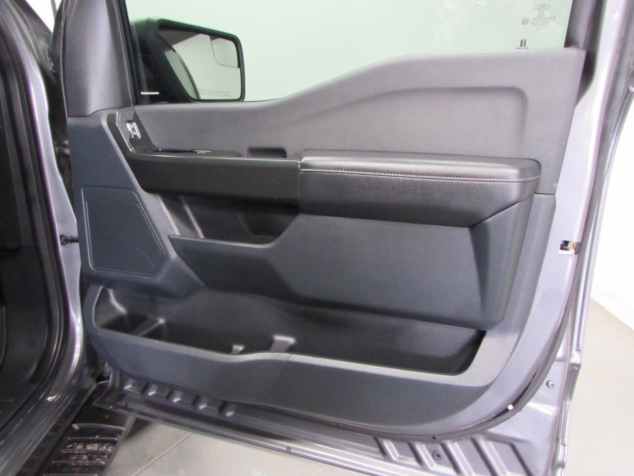 2023 Stone Gray Metallic Ford F-150 XL 4X4 Truck