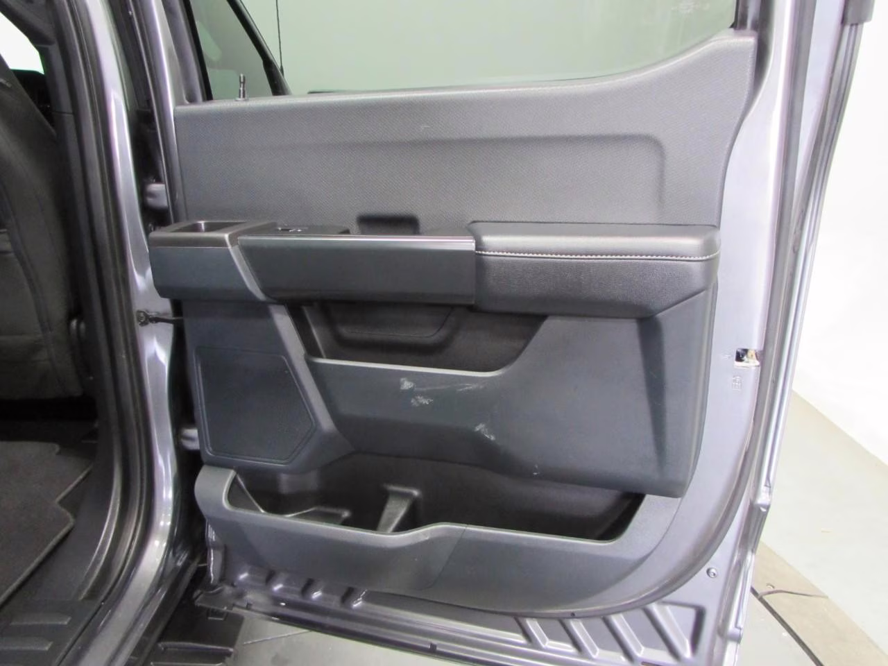 2023 Stone Gray Metallic Ford F-150 XL 4X4 Truck