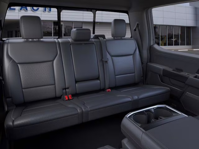 2026 Avalanche Ford F-150 Lariat 4X4 Truck