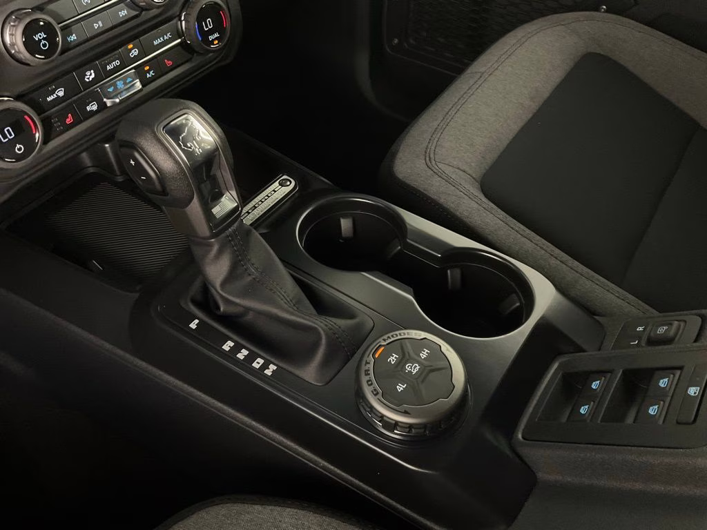 2026 Oxford White Ford Bronco Big Bend 4X4 SUV