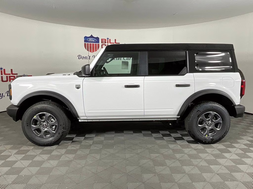 2026 Oxford White Ford Bronco Big Bend 4X4 SUV