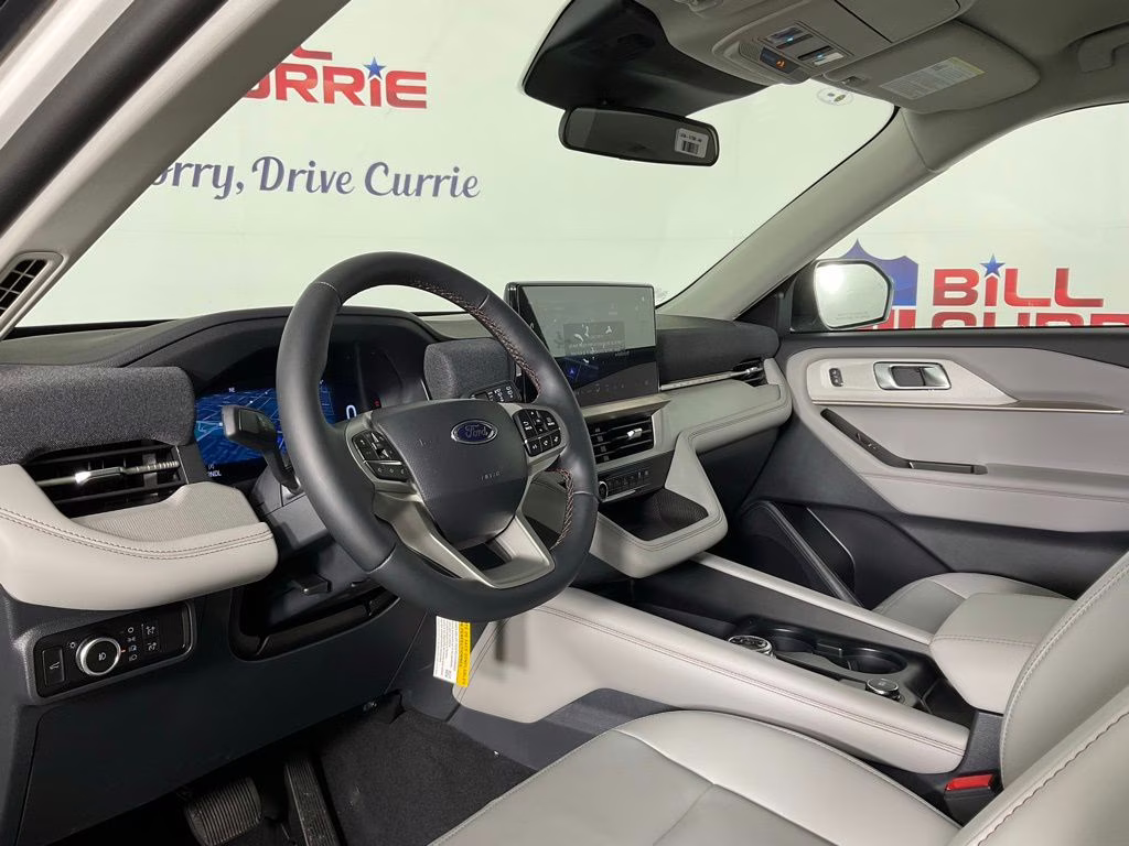 2026 White Ford Explorer Active RWD SUV