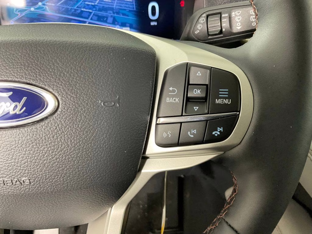 2026 White Ford Explorer Active RWD SUV