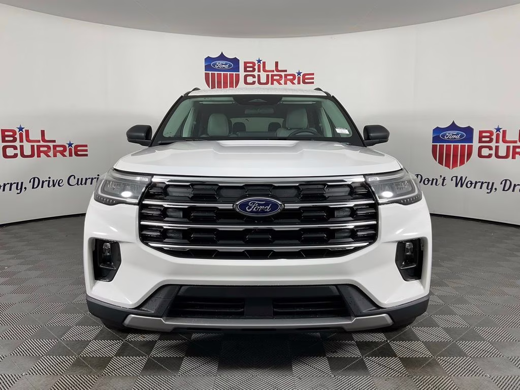 2026 White Ford Explorer Active RWD SUV