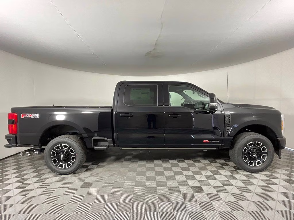 2026 Black Ford Super Duty F-250 SRW Platinum 4X4 Truck