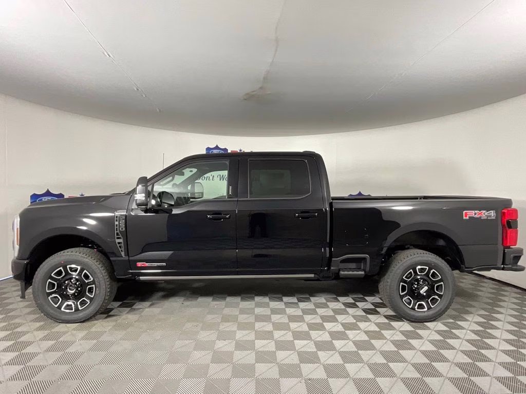 2026 Black Ford Super Duty F-250 SRW Platinum 4X4 Truck