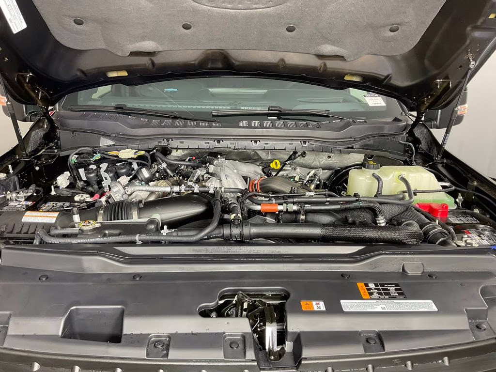 2026 Black Ford Super Duty F-250 SRW Platinum 4X4 Truck