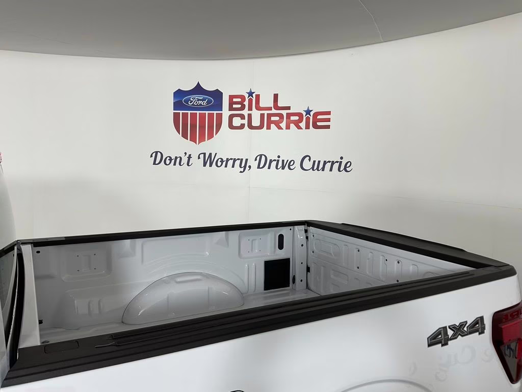 2026 Oxford White Ford F-150 XL 4X4 Truck