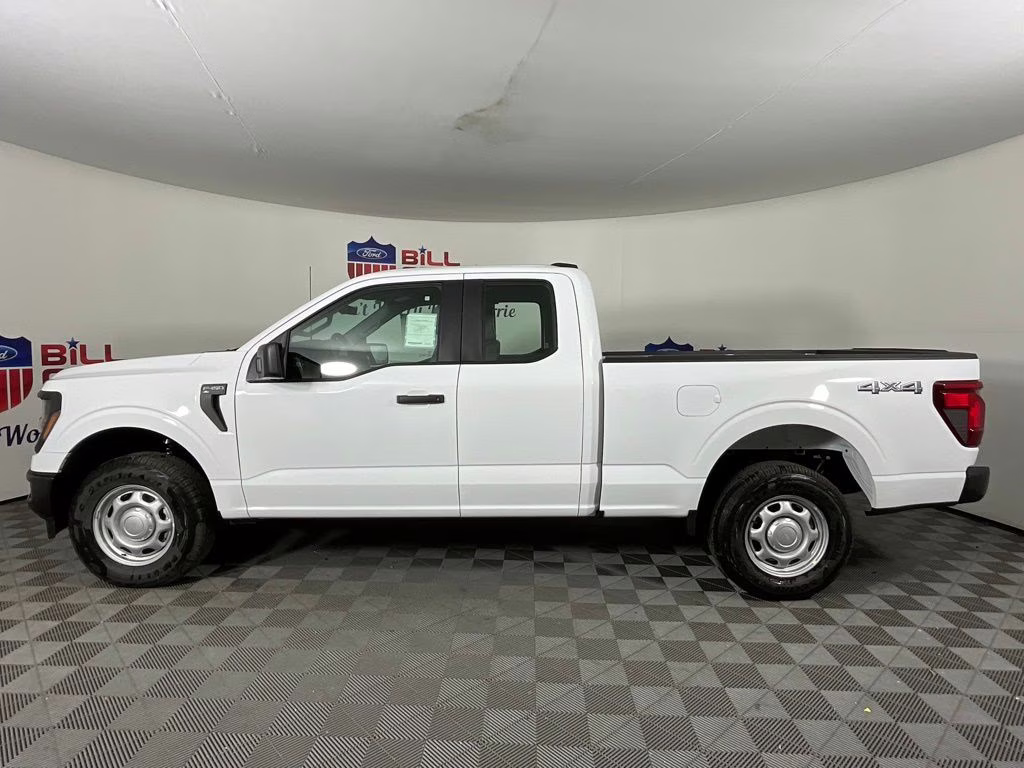 2026 Oxford White Ford F-150 XL 4X4 Truck