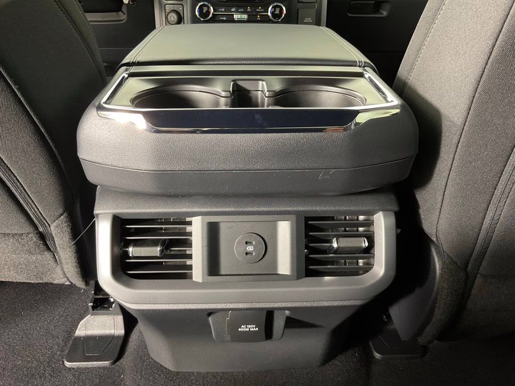 2026 Oxford White Ford F-150 XLT 4X4 Truck