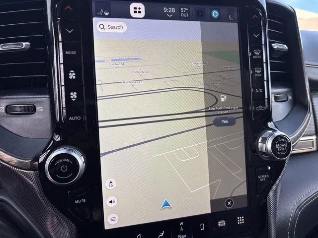 2022 Diamond Black Crystal Pearlcoat Ram 3500 Limited 4X4 Truck