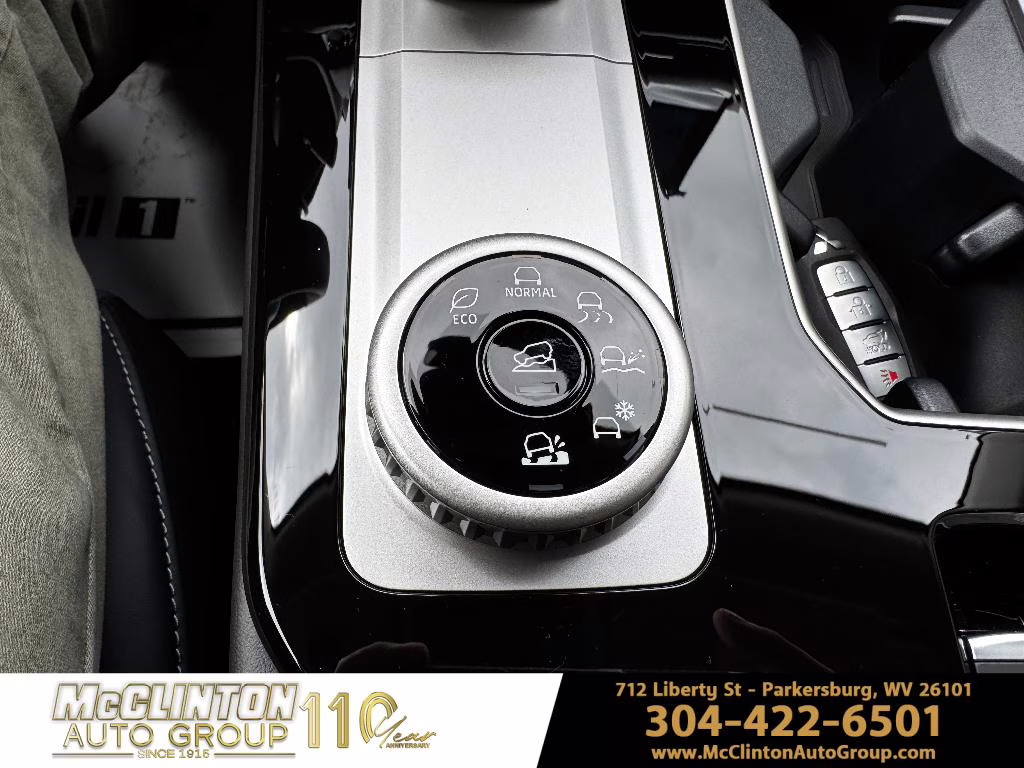 2026 White Diamond Mitsubishi Outlander Trail Edition S-AWC AWD SUV