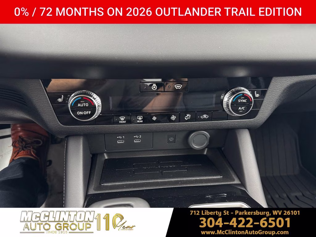 2026 White Diamond/Black Roof Mitsubishi Outlander Trail Edition AWD SUV