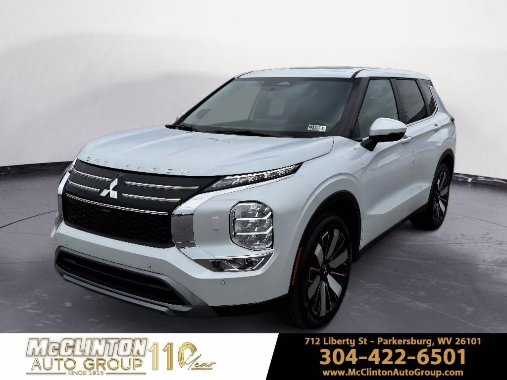 2026 White Diamond Mitsubishi Outlander SE AWD SUV