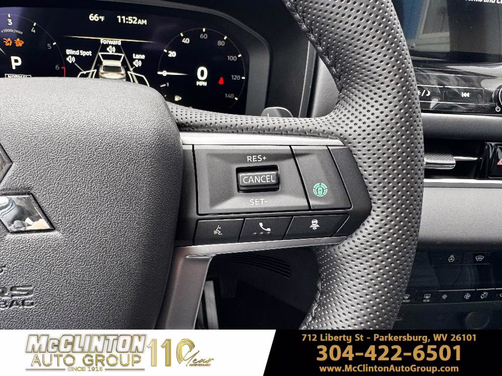 2026 White Diamond Mitsubishi Outlander SE AWD SUV