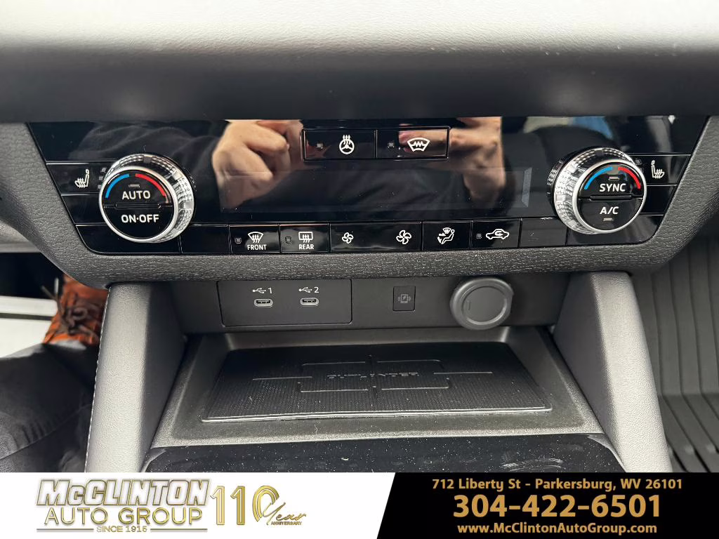 2026 White Diamond Mitsubishi Outlander SE AWD SUV