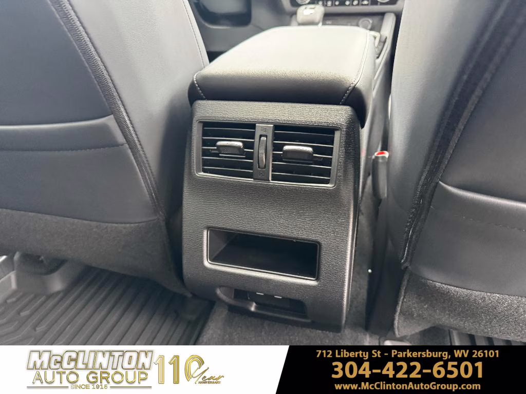 2026 White Diamond Mitsubishi Outlander SE AWD SUV