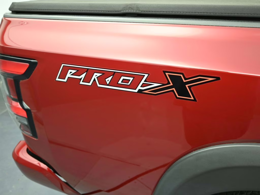 2023 Cardinal Red Metallic Tricoat Nissan Frontier PRO-X RWD Truck