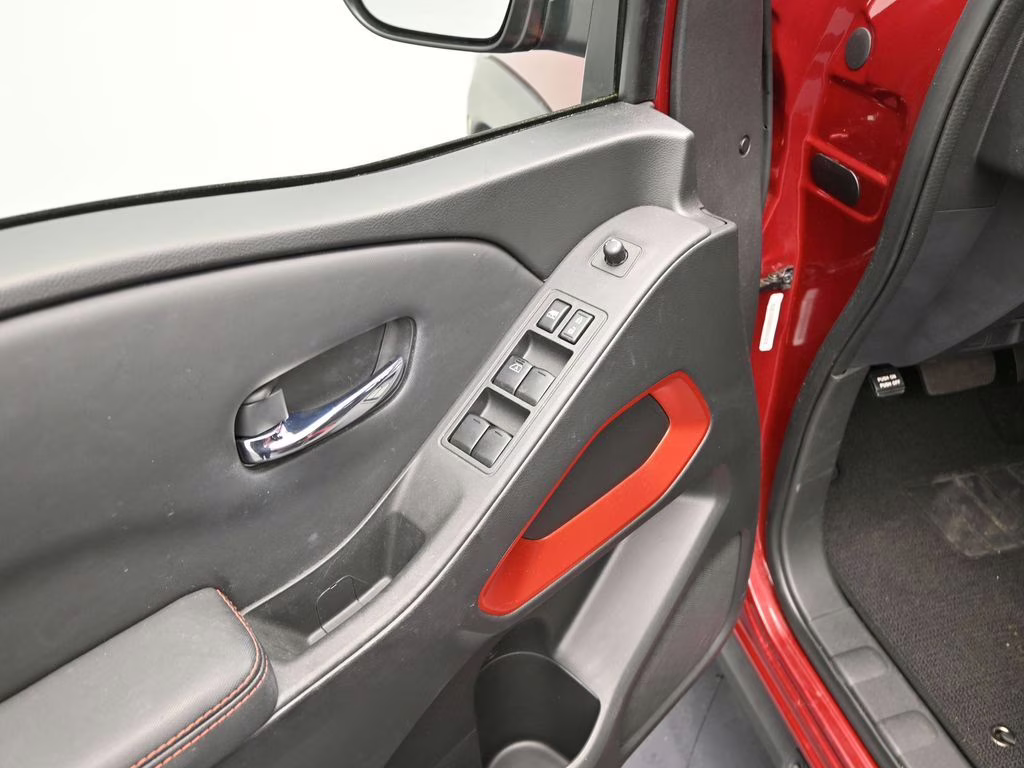 2023 Cardinal Red Metallic Tricoat Nissan Frontier PRO-X RWD Truck