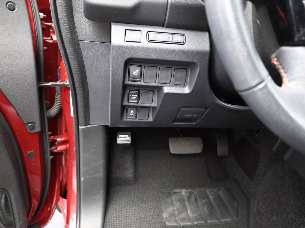 2023 Cardinal Red Metallic Tricoat Nissan Frontier PRO-X RWD Truck