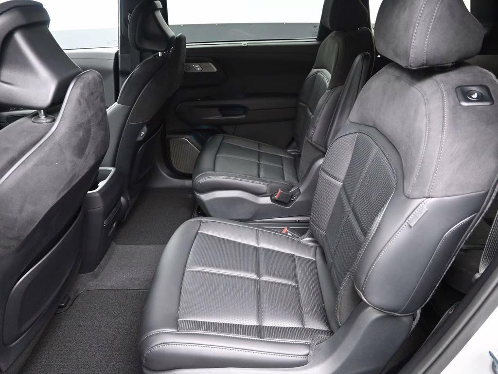 2027 Wolf Gray Kia Telluride Hybrid SX Prestige AWD SUV