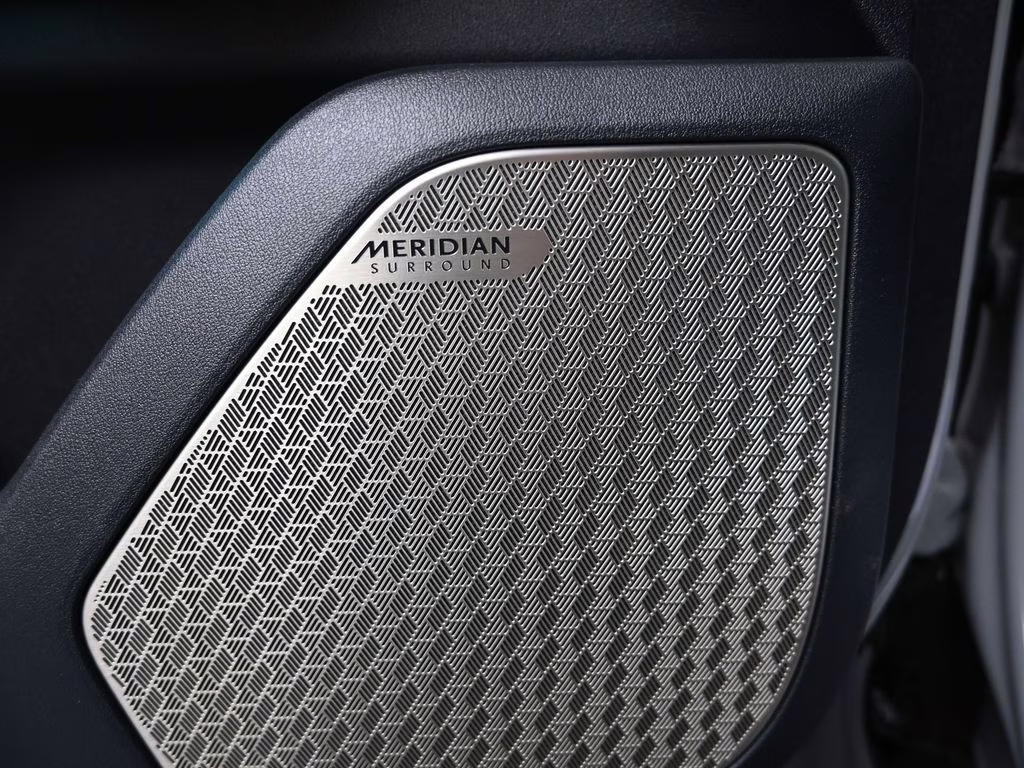 2027 Wolf Gray Kia Telluride Hybrid SX Prestige AWD SUV