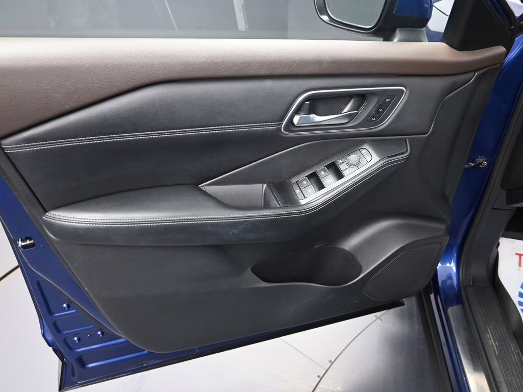 2021 Caspian Blue Metallic Nissan Rogue Platinum AWD SUV