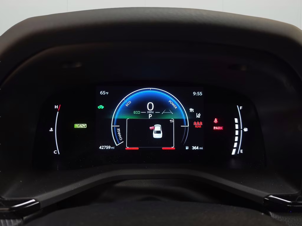 2025 Ice Toyota Camry SE FWD Sedan