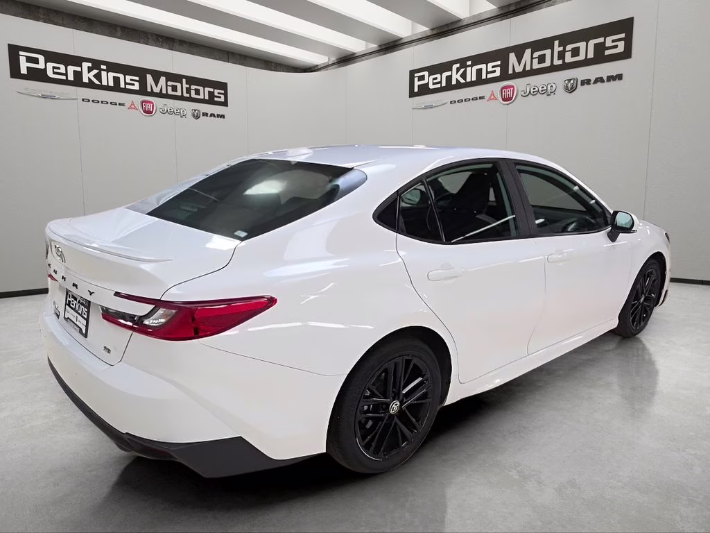 2025 Ice Toyota Camry SE FWD Sedan