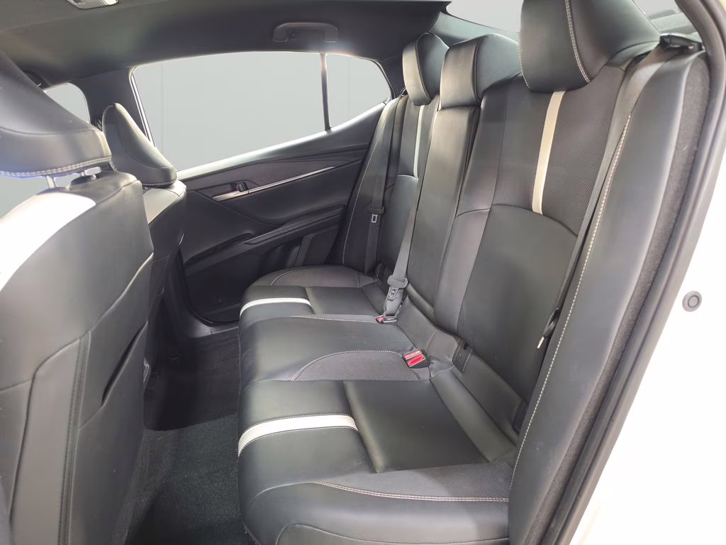 2025 Ice Toyota Camry SE FWD Sedan