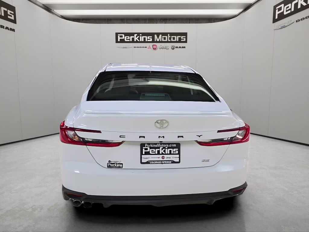 2025 Ice Toyota Camry SE FWD Sedan