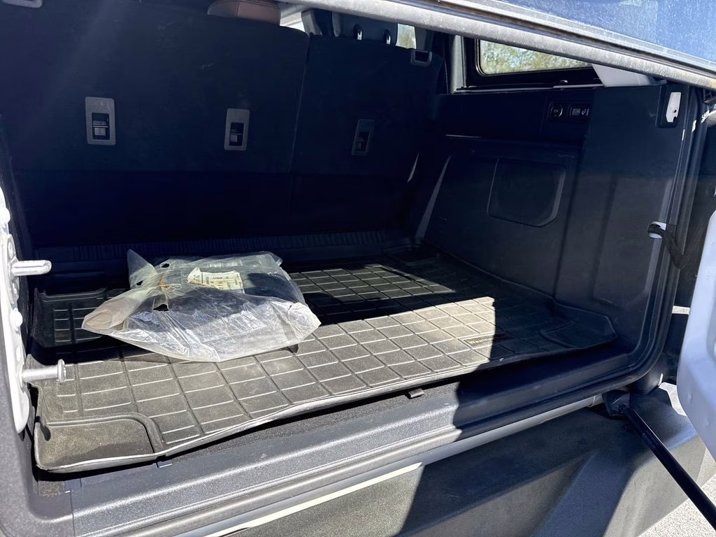 2023 Oxford White Ford Bronco Outer Banks 4X4 SUV