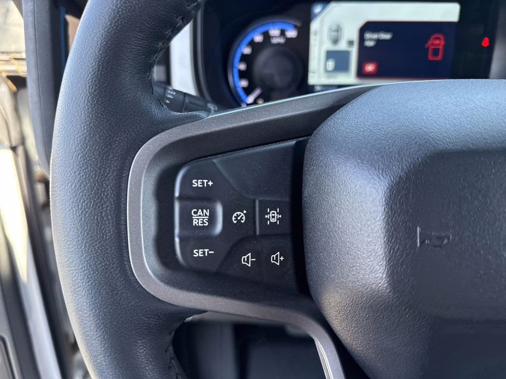 2023 Oxford White Ford Bronco Outer Banks 4X4 SUV