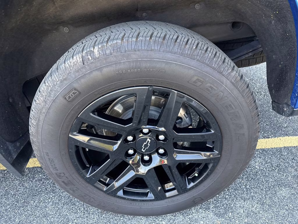 2024 Glacier Blue Metallic Chevrolet Silverado 1500 Custom 4X4 Truck