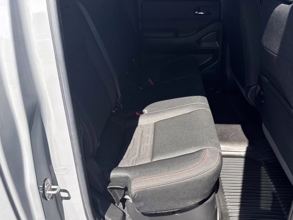 2025 Boulder Gray Pearl Nissan Frontier PRO-4X 4X4 Truck