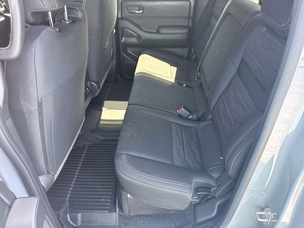 2025 Boulder Gray Pearl Nissan Frontier PRO-4X 4X4 Truck