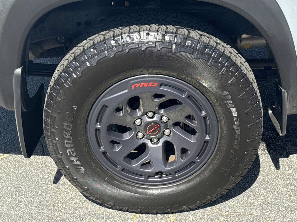 2025 Boulder Gray Pearl Nissan Frontier PRO-4X 4X4 Truck