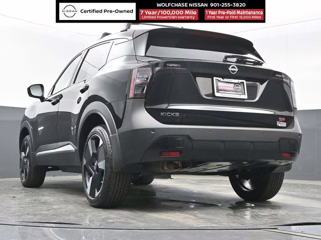 2026 Super Black Nissan Kicks SR FWD SUV