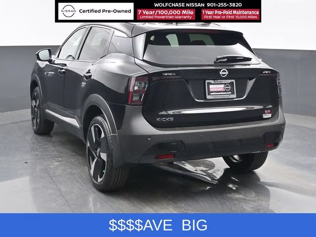 2026 Super Black Nissan Kicks SR FWD SUV