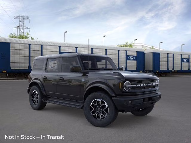2026 Shadow Black Ford Bronco Outer Banks 4X4 SUV