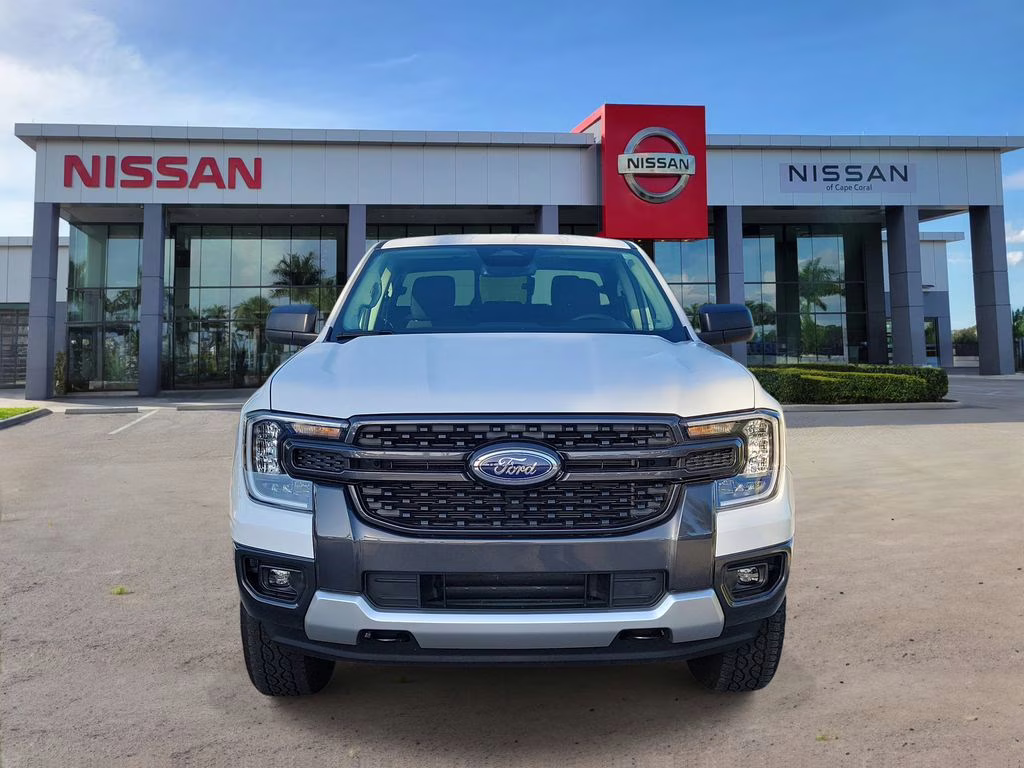 2025 Oxford White Ford Ranger XLT 4X4 Truck