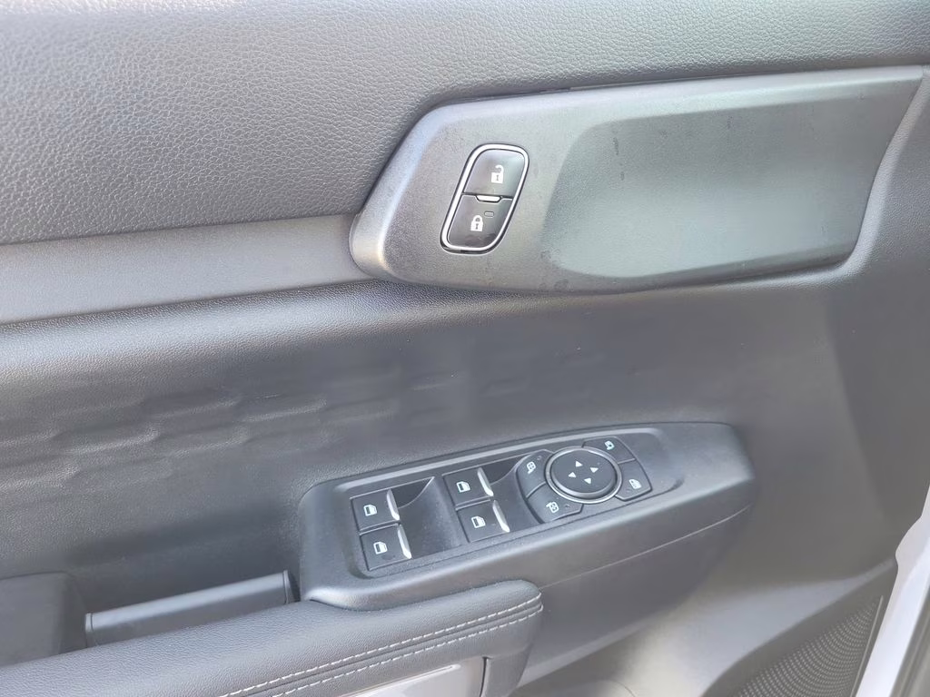 2025 Oxford White Ford Ranger XLT 4X4 Truck