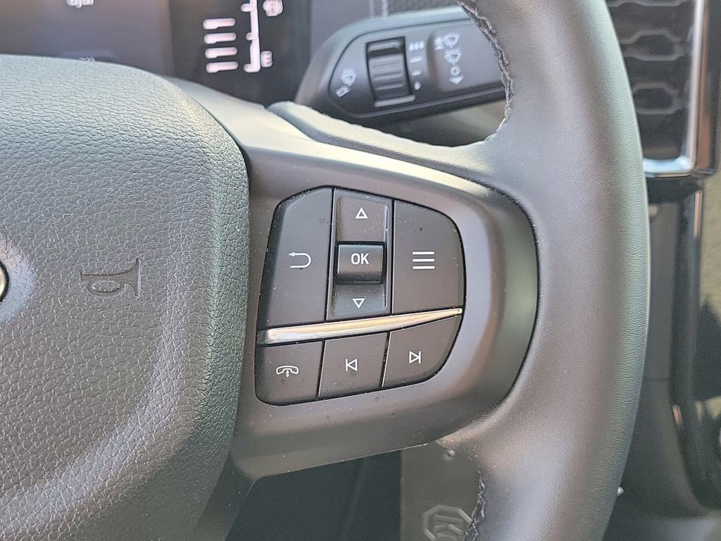 2025 Oxford White Ford Ranger XLT 4X4 Truck