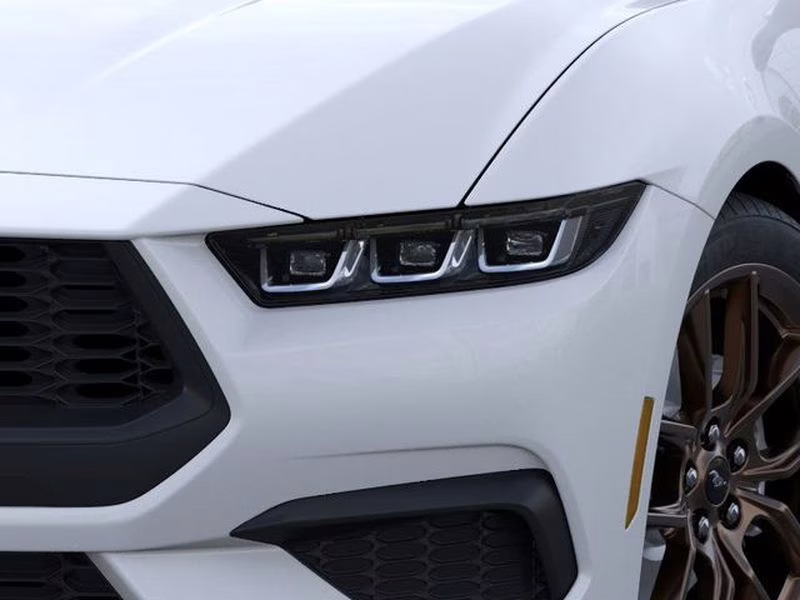 2025 Oxford White Ford Mustang EcoBoost Premium RWD Convertible